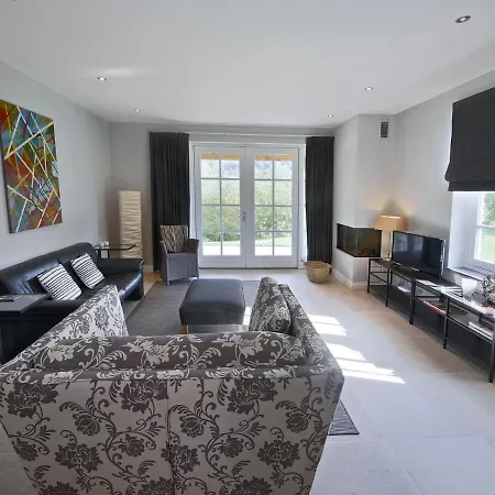 Elegant In With Balcony Apartment Slenaken