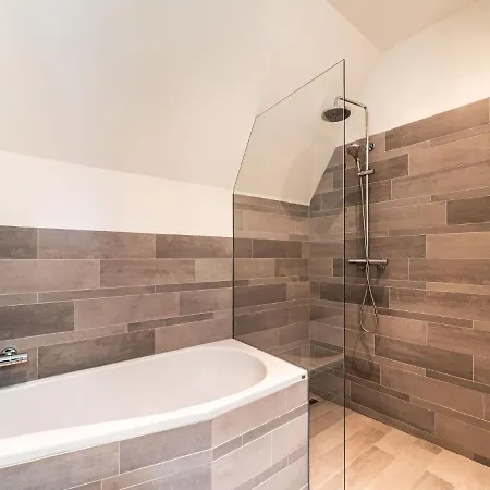 Apartment Elegant In With Balcony Slenaken